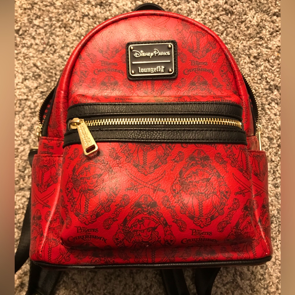 ♥️♥️ POTC Redd Disney Loungefly - Like new!! ♥️♥️